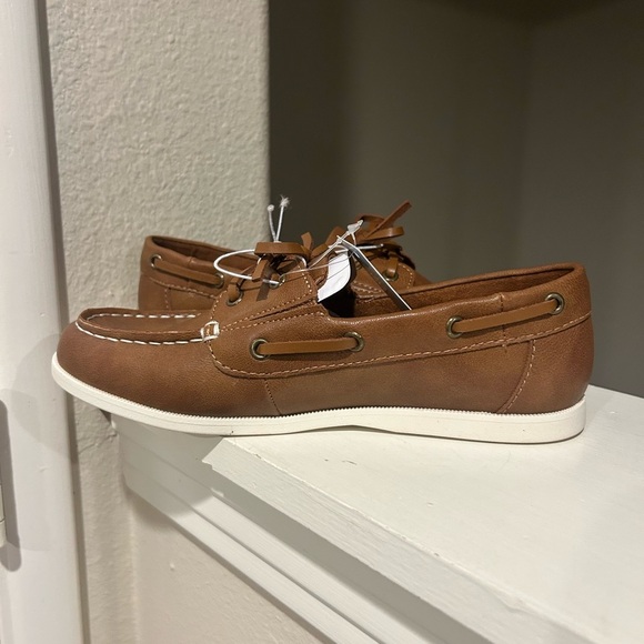 Cat And Jack - Children's Tan Faux Leather Loafers Easton Shoes Youth Size 4Y - Picture 3 of 10